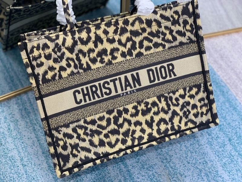 Christian Dior Shopping Bags